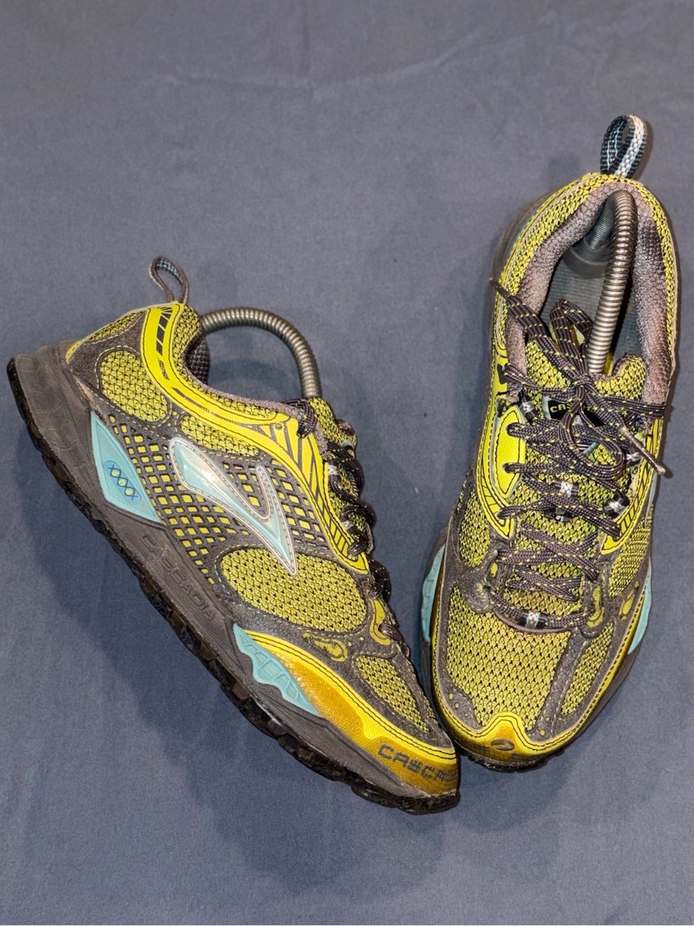 Brooks Cascadia 6 trail running Women 9